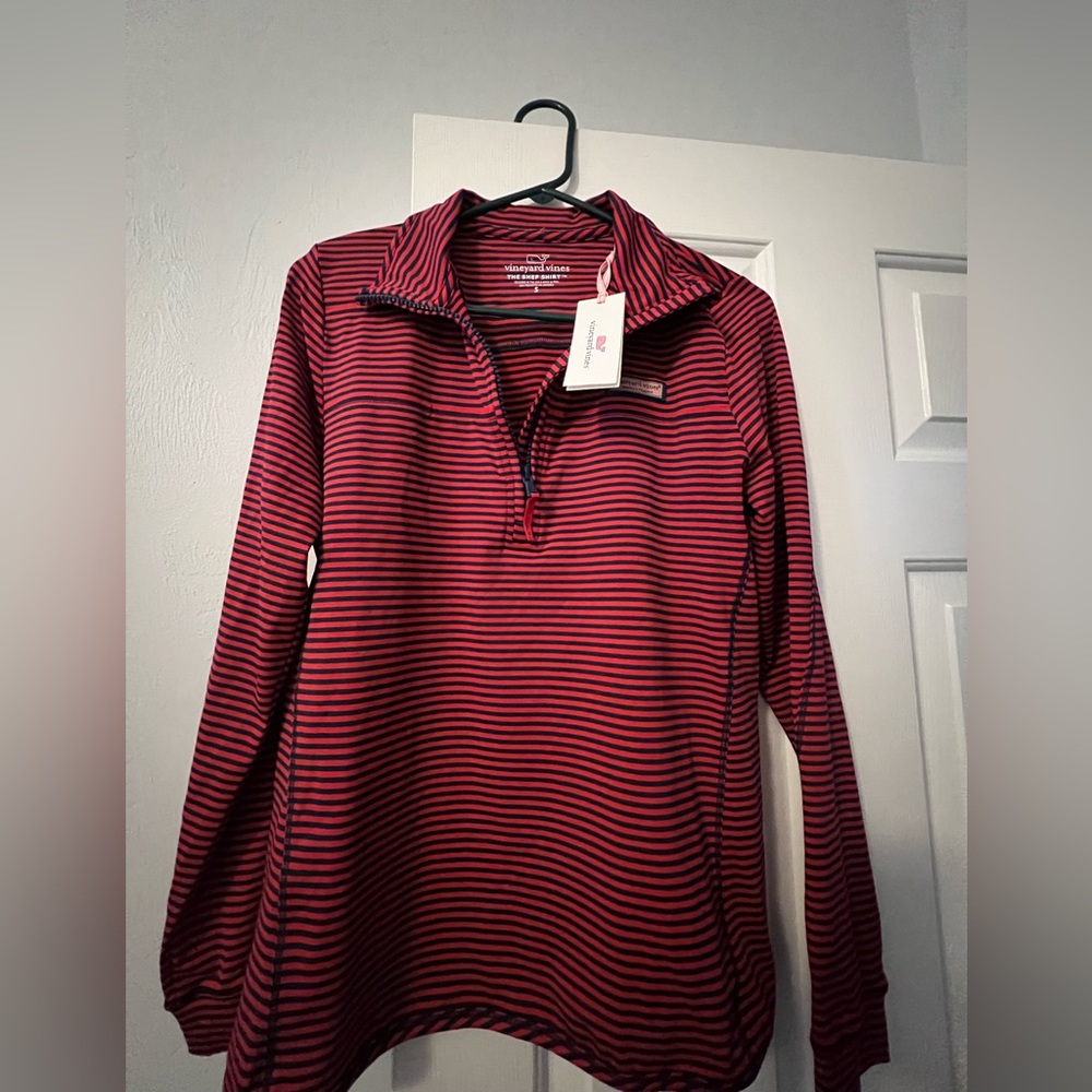 NWT Vineyard Vines red and blue striped women’s blouse.